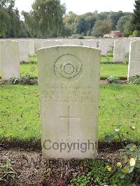 Carnoy Military Cemetery - Brown, John Ambrose